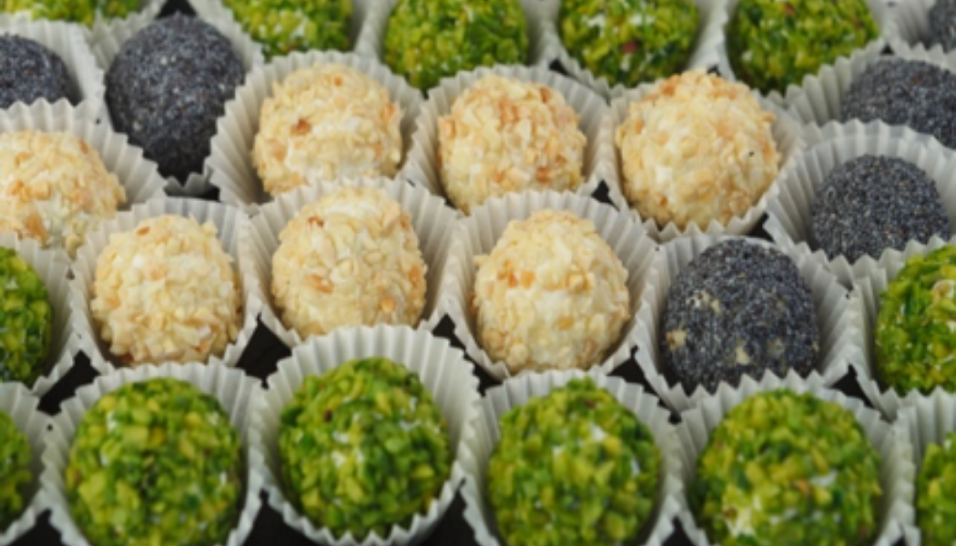 Fromage Frais de chèvre Boules de chèvre fraîches farcie et enrobées